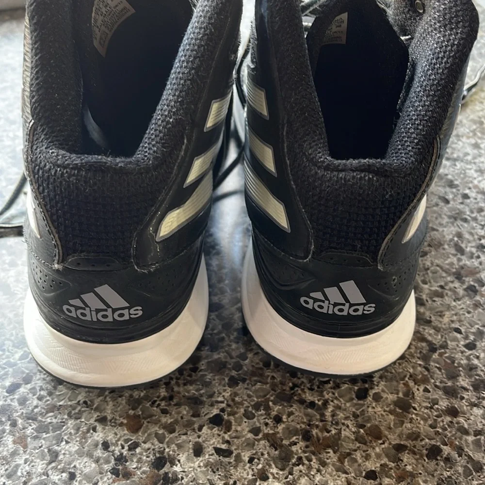 2013 Adidas Mad Basketball Shoes Sz 8.5 Mens Black, gray‎ & White. Worn on court